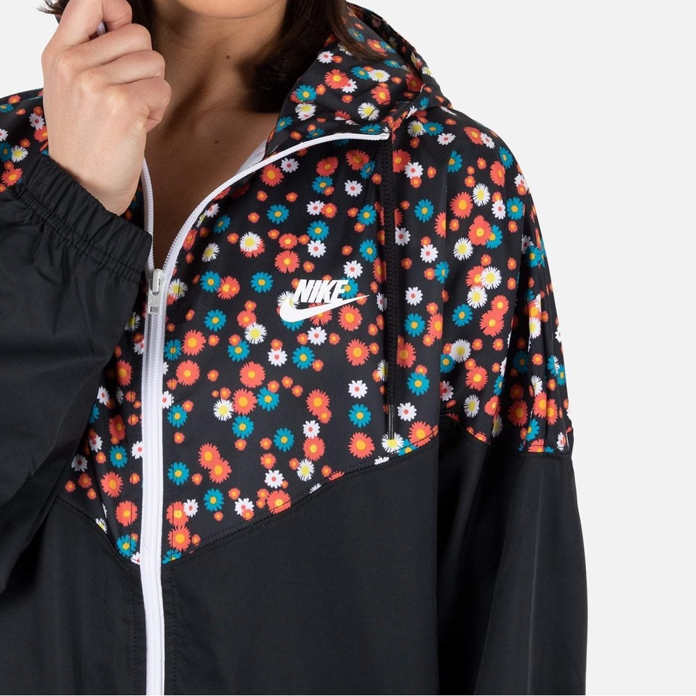 NIKE | Windbreaker Floral Black Jacket | Large